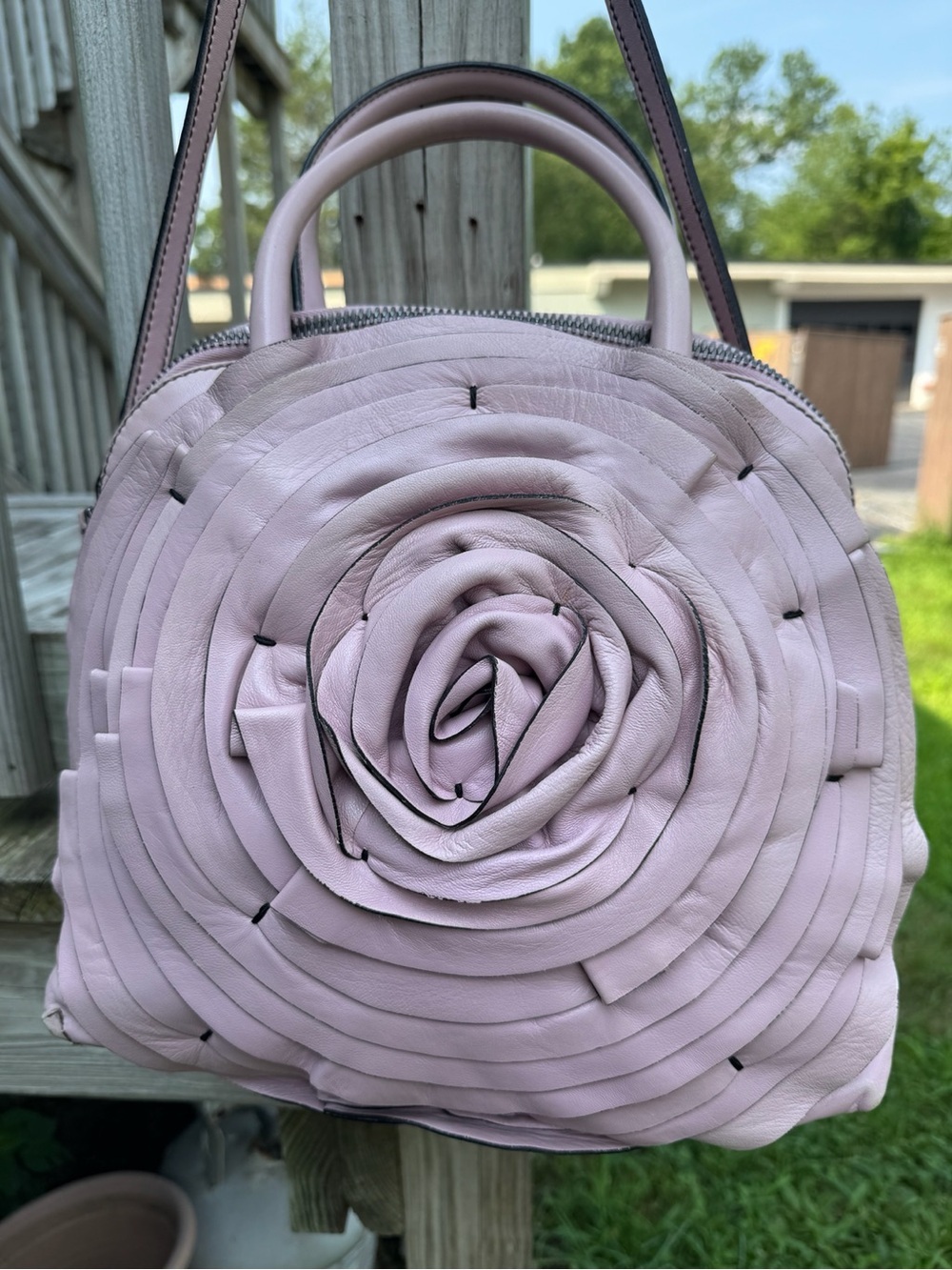 Valentino Garavani Rose Petale Leather Bag in a Beautiful Dusty Rose Pink GUC